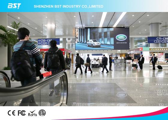 Lega di alluminio/schermo di pubblicità dell'interno d'acciaio del gigante P4 SMD2121 LED per l'aeroporto