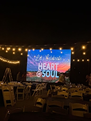 P3.9 500*1000 mm schermo a LED a noleggio esterno 7680HZ per eventi teatrali