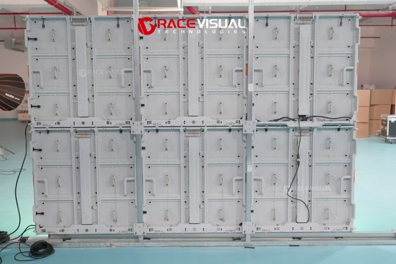 6000nits Brightness Ultra-Bright LED Billboard con White Cabinet Technology 3840hz Refresh Rate Zero AC Dependence