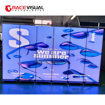 Display a LED della serie IP: Disegno ultra-sottile da 45 mm.